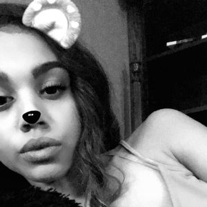 Meet your Posher, Kaitlyn